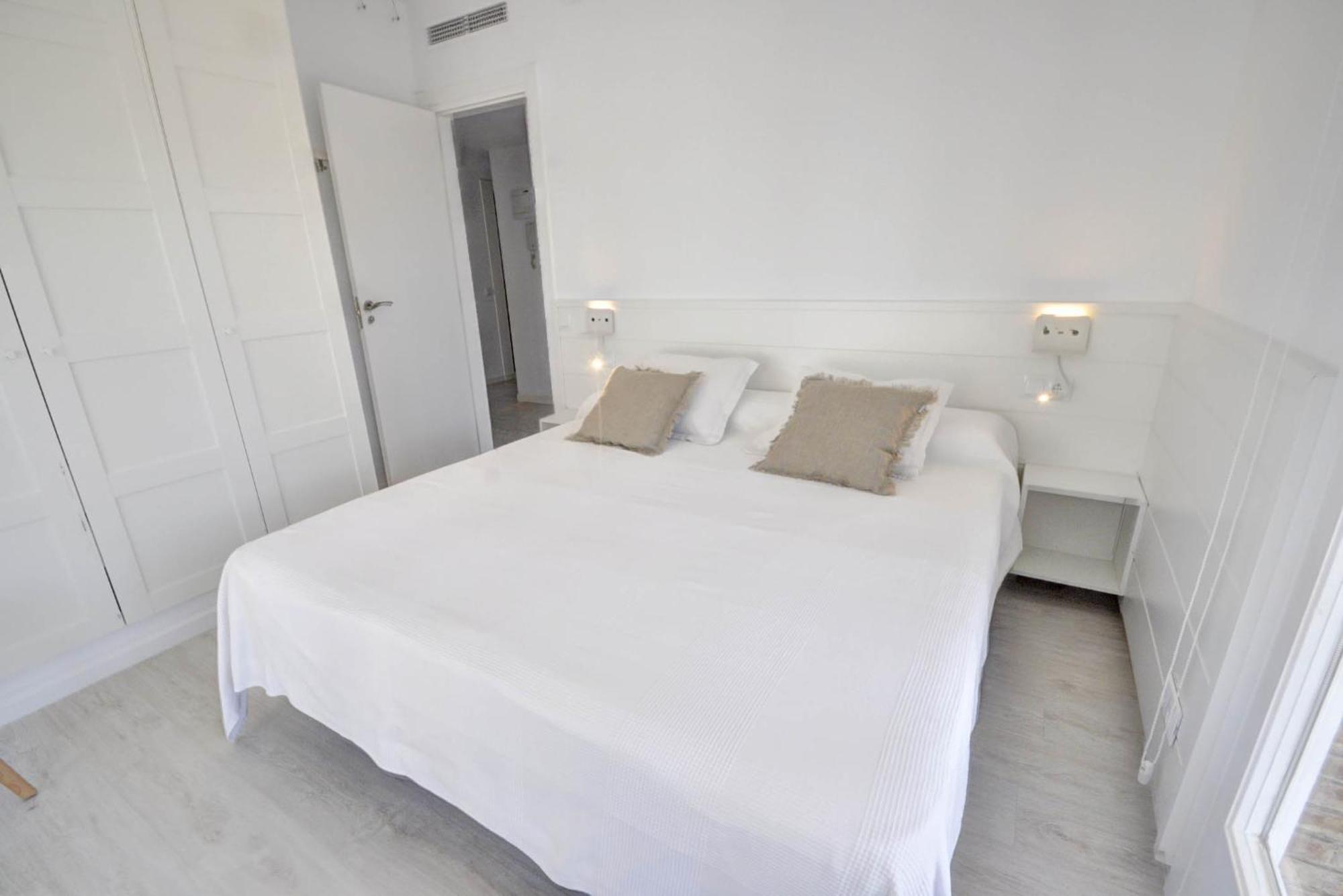 The Luxor Apartment By Hello Homes סיטגס מראה חיצוני תמונה